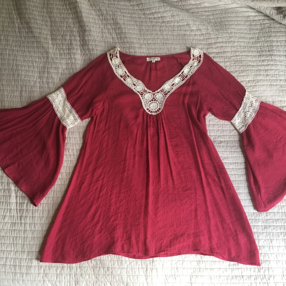 Umgee Tunic Length Blouse with Crochet Details